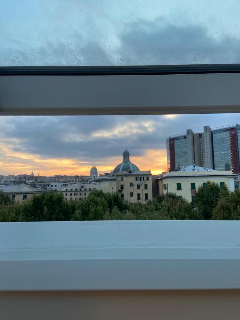 Apartamento Casa Savo - Parcheggio Gratuito Nella Blu Area Génova Exterior foto